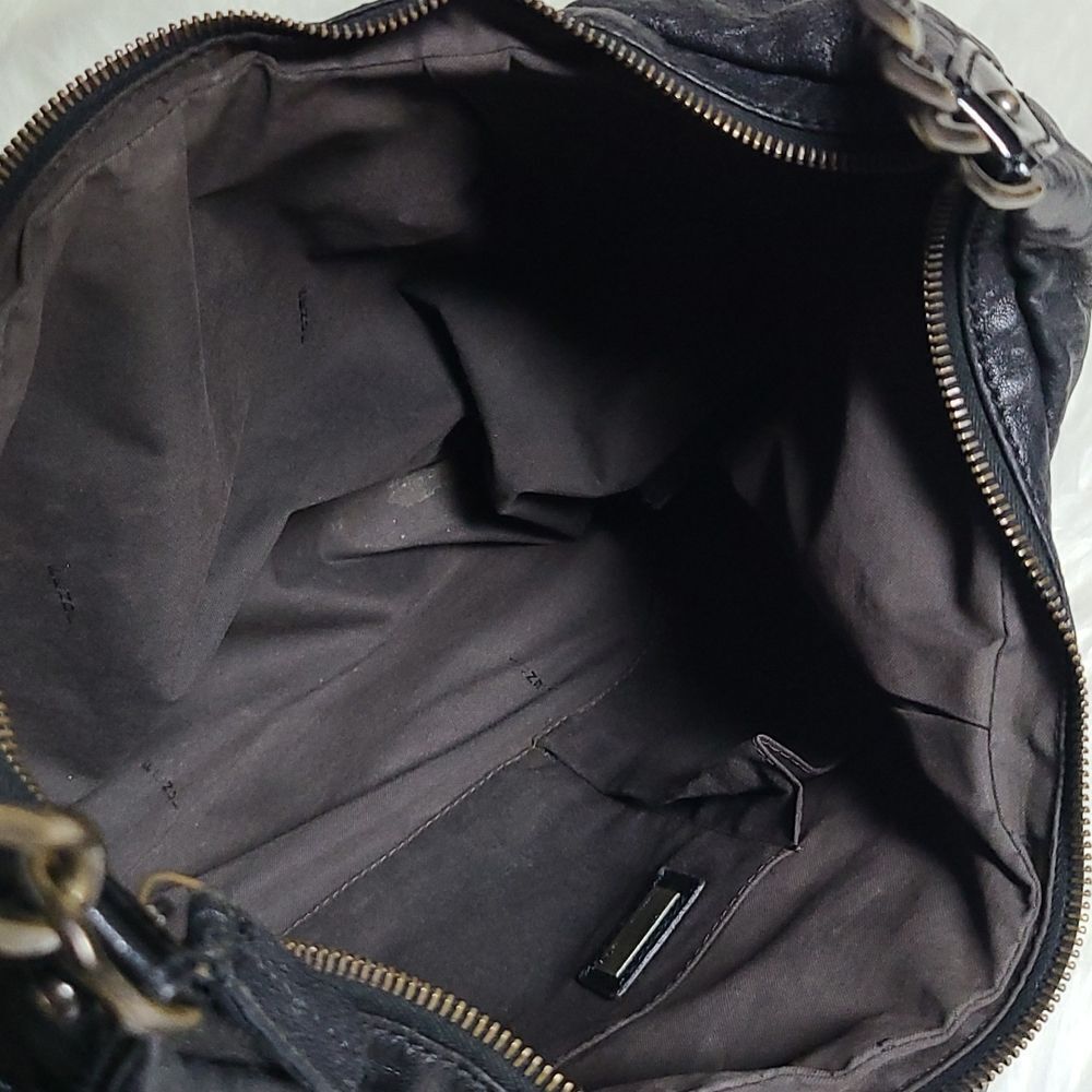 💯 Authentic Fendi Hobo Handbag 🍀 - Picture 10 of 17